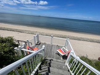 798 Sound Shore Rd, Riverhead, NY 11901