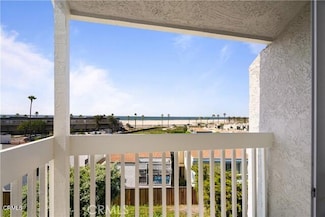 271 S Ventura Rd Unit 297, Port Hueneme, CA 93041