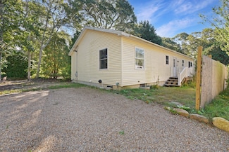 400 Edgartown-Vineyard Haven Rd, Edgartown, MA 02539