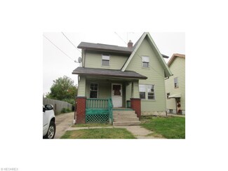 1068 Burkhardt Ave, Akron, OH 44301