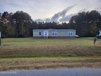 201 Bowles Place Dr, Como, NC 27818