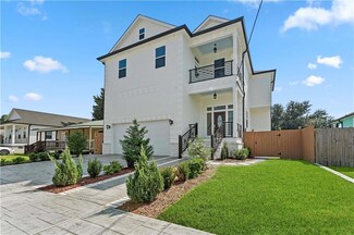 1823 Center St, Arabi, LA 70032