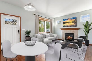 520 Yauger Way NW Unit D, Olympia, WA 98502