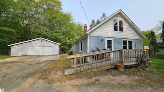 866 S Foster Rd, Au Gres, MI 48703