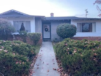 10313 Westacres Dr, Cupertino, CA 95014