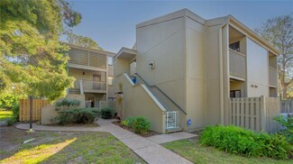 135 Woodland Place, Osprey, FL 34229