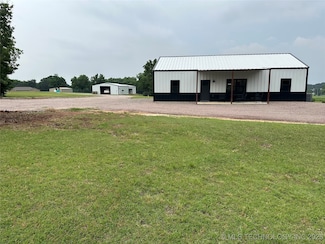 4927 Jaco Rd, Kingston, OK 73439