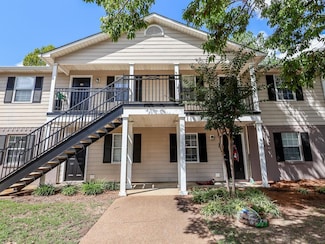 2112 Old Taylor Rd, Oxford, MS 38655