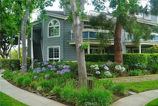 7262 Yellowtail Dr Unit 206, Huntington Beach, CA 92648