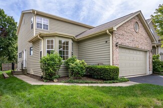 36 Townsend Cir, Naperville, IL 60565