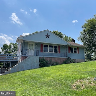 4 Truce Rd, New Providence, PA 17560