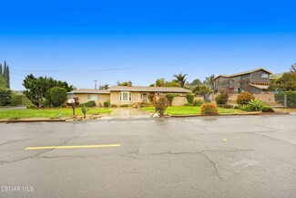 3075 Reservoir Dr, Simi Valley, CA 93065