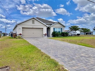 1828 NW 5th Place, Cape Coral, FL 33993