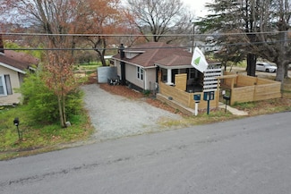 129 Withers Rd, Danville, VA 24541