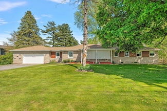 3583 Randolph St, Hobart, IN 46342