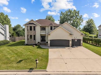 231 Bosworth Ln, Neenah, WI 54956