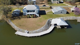 124 Pine Harbor Ln, Gadsden, AL 35903