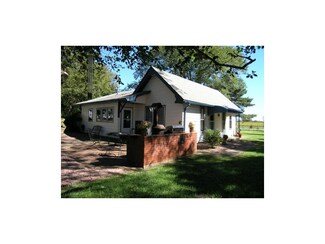9911 SE Bethany Dr, Cowgill, MO 64637