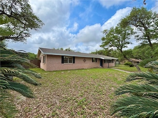 2551 Henrietta Place, Ingleside, TX 78362