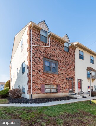 30 Silver Lake Terrace Unit 46, Morton, PA 19070