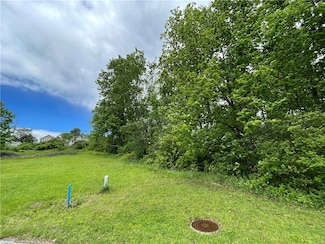 0 W Oak Ct, White Township, PA 15701