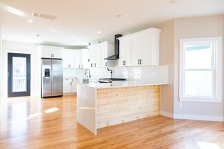 130 Circuit Rd Unit 2, Winthrop, MA 02152