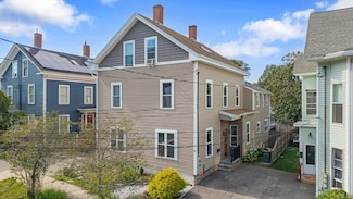14 Dalton St, Newburyport, MA 01950
