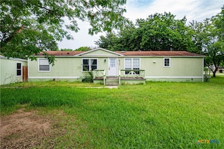 2158 Terminal Loop Rd, McQueeney, TX 78123