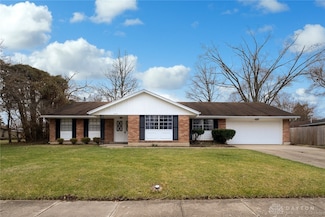 2624 Meadow Park Dr, Dayton, OH 45440