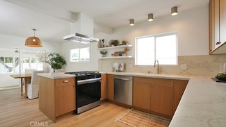 579 N Century Dr, Anaheim, CA 92805