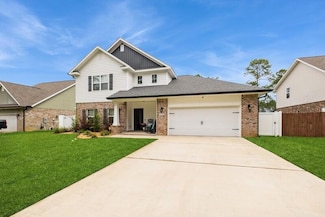 9608 Creets Landing Dr, Navarre, FL 32566