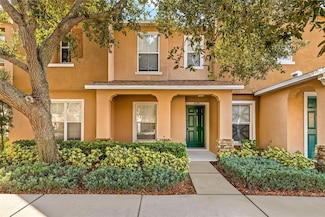 8120 Silent Creek Dr, Tampa, FL 33615