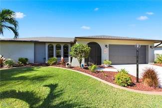 2916 SE 11th Ave, Cape Coral, FL 33904