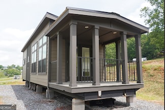 527 Saunders Rd, Franklin, NC 28734