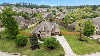 2118 Graystone Hills Dr, Conroe, TX 77304