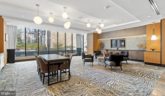 8300 Wisconsin Ave Unit 1B-622, Bethesda, MD 20814
