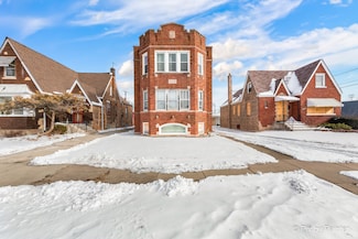 9439 S Racine Ave, Chicago, IL 60620
