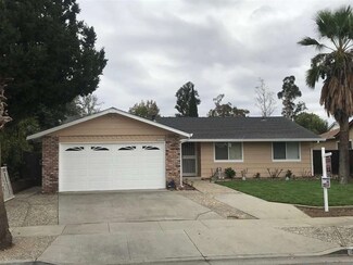 902 River Park Dr, San Jose, CA 95111