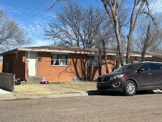 905 Howerton Place, Garden City, KS 67846