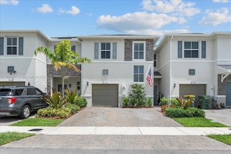 819 SE 19th St, Florida City, FL 33034