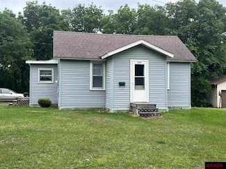1604 1604 N 5th Ave, Mankato, MN 56001