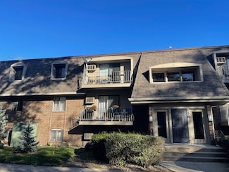 158 E Bailey Rd Unit F, Naperville, IL 60565