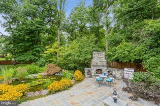 4429 Neptune Dr, Alexandria, VA 22309