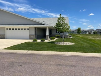 1516 Ranger Dr, Glencoe, MN 55336