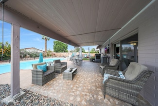 6832 W Colter St, Glendale, AZ 85303