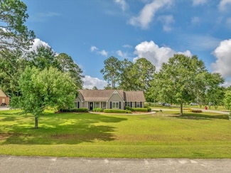 213 Aspen Ln, Sylvester, GA 31791