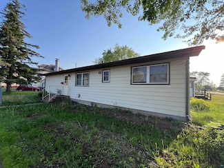 5803 John Ave, Superior, WI 54880