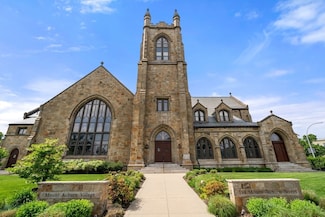 134 Mount Auburn St Unit 7, Watertown, MA 02472