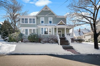 115 Rockaway Ave, Marblehead, MA 01945