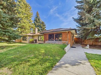 320 E Pine St, Bellevue, ID 83313